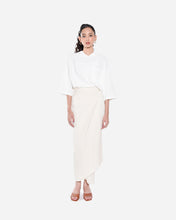 Load image into Gallery viewer, SCARLETT SKIRT IN CREAM