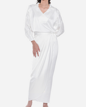 Load image into Gallery viewer, AUDREY SET IN WHITE