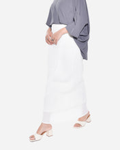 Load image into Gallery viewer, CHLOE SKIRT IN WHITE