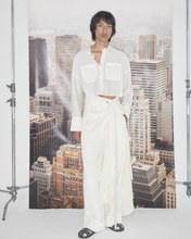 Load image into Gallery viewer, CROPPED SHIRT WITH SASH IN OFF-WHITE