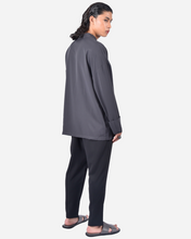 Load image into Gallery viewer, DAMIAN TOP IN GREY