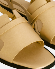 Load image into Gallery viewer, 1311 WOMEN SANDALS IN GOLD