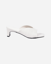 Load image into Gallery viewer, AMARA HEELS IN LIGHT GREY