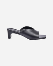 Load image into Gallery viewer, AMARA HEELS IN BLACK