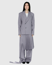 Load image into Gallery viewer, OVERSIZED BLAZER IN GREY
