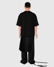 Load image into Gallery viewer, EMBROIDERED TEE IN BLACK
