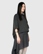 Load image into Gallery viewer, EMBROIDERED TEE IN GREY