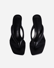Load image into Gallery viewer, RAY HEELS IN BLACK