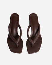 Load image into Gallery viewer, RAY HEELS IN ESPRESSO