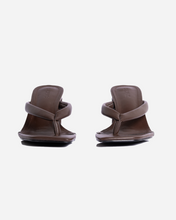 Load image into Gallery viewer, RAY HEELS IN ESPRESSO