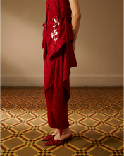 Load image into Gallery viewer, RATNA SET IN RED