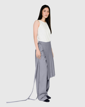Load image into Gallery viewer, SKIRT PANTS IN GREY
