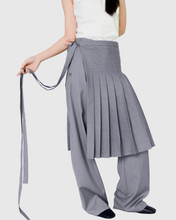 Load image into Gallery viewer, SKIRT PANTS IN GREY