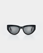 Load image into Gallery viewer, THE KIM SHALS BLACK TORTOISE