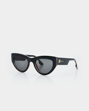 Load image into Gallery viewer, THE KIM SHALS BLACK TORTOISE