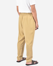 Load image into Gallery viewer, THEO PANTS IN KHAKI