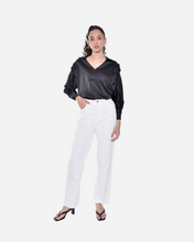 Load image into Gallery viewer, AUDREY TOP IN BLACK
