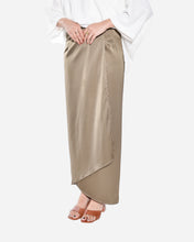Load image into Gallery viewer, NAOMI SKIRT IN OLIVE

