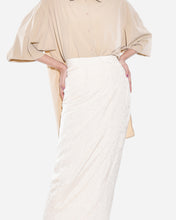 Load image into Gallery viewer, JULIETTE SKIRT IN CREAM
