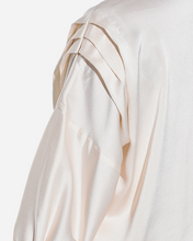 Load image into Gallery viewer, AUDREY TOP IN CREAM
