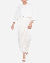 Load image into Gallery viewer, AUDREY SKIRT IN CREAM
