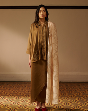 Load image into Gallery viewer, MELORA SET IN BROWN
