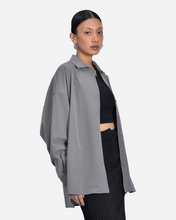Load image into Gallery viewer, TRENCH SHIRT WOMEN IN GREY
