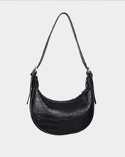 Load image into Gallery viewer, RATU BAG IN BLACK
