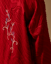 Load image into Gallery viewer, LARAS SET IN RED

