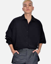 Load image into Gallery viewer, TRENCH SHIRT MEN IN BLACK
