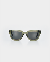 Load image into Gallery viewer, THE BOBBY SHALS MUSK SILVER
