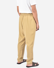 Load image into Gallery viewer, THEO PANTS IN KHAKI
