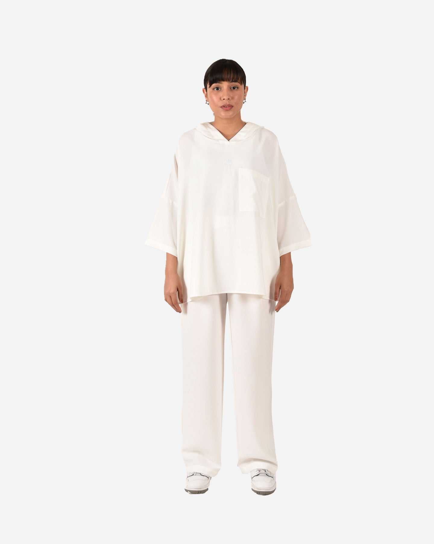 RHODE SET IN WHITE