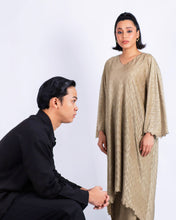 Load image into Gallery viewer, BUDI SET IN BLACK COTTON
