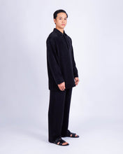 Load image into Gallery viewer, BUDI SET IN BLACK CORDUROY
