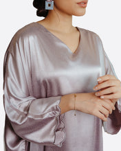 Load image into Gallery viewer, SHE KAFTAN SANTAI METALLIC GREY
