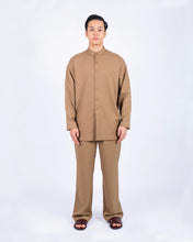 Load image into Gallery viewer, ANDHIKA SET IN KHAKI
