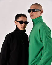 Load image into Gallery viewer, CARGO SWEATSHIRT IN GREEN
