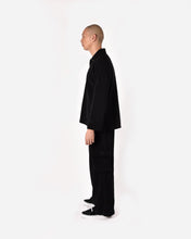 Load image into Gallery viewer, CARGO SWEATSHIRT IN BLACK

