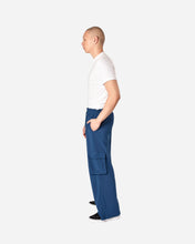 Load image into Gallery viewer, CARGO PANTS IN BLUE
