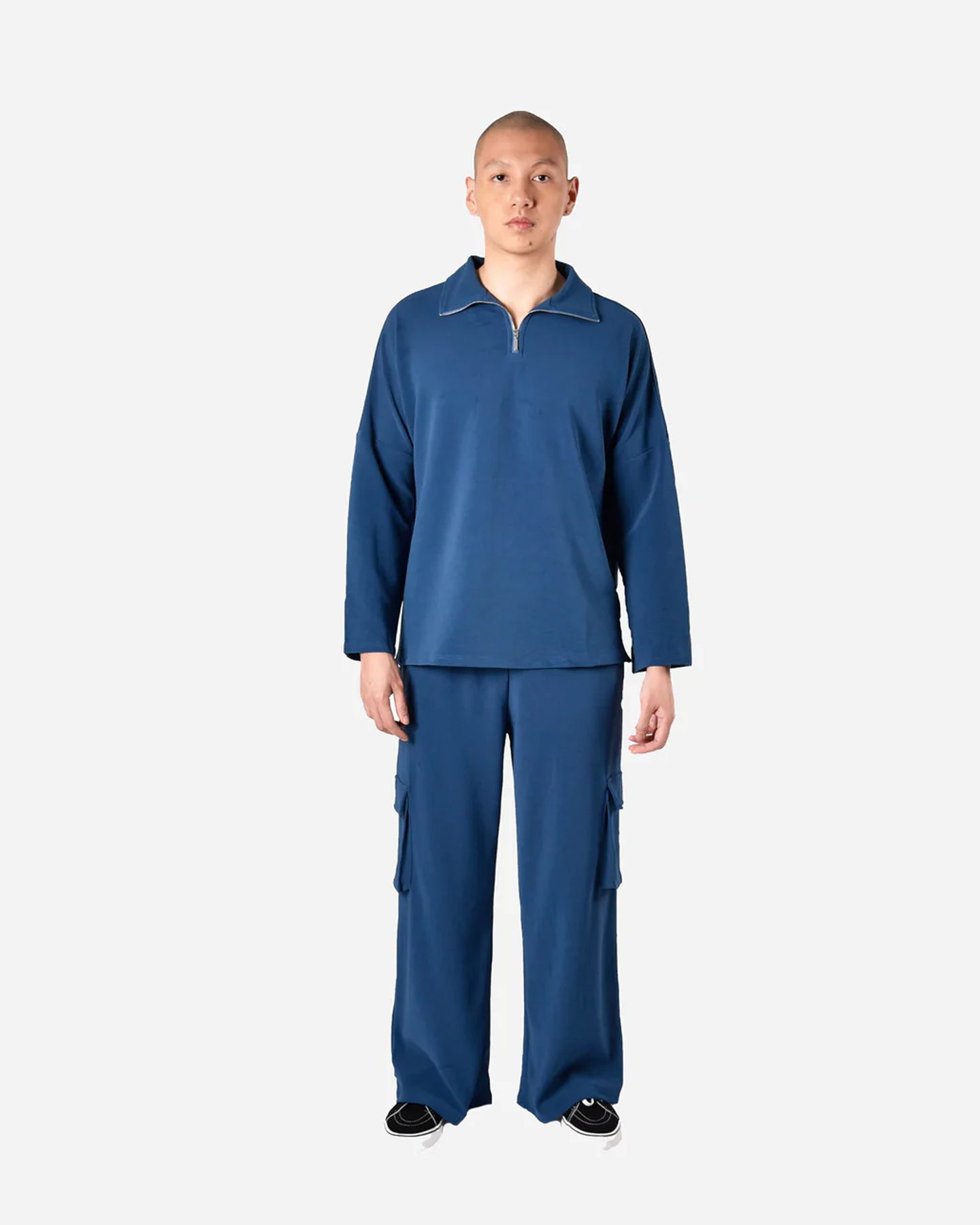 CARGO SWEATSHIRT IN BLUE
