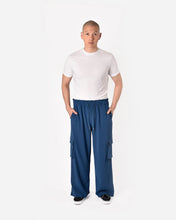 Load image into Gallery viewer, CARGO PANTS IN BLUE
